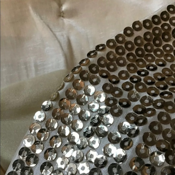 Sequins Dress Strapless - Picture 2 of 4